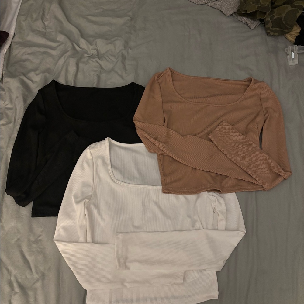 SHEIN Scoop Neck Long Sleeve Crop Top Trio - Black, White, Tan